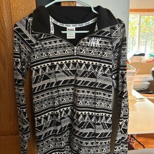 NWOT. Victoria's Secret PINK Black and White Patterned Women’s Hoodie